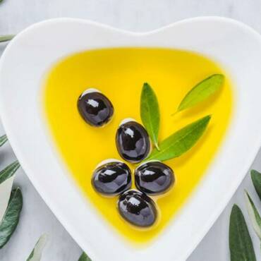 Benefits of Incorporating Olive Oil into Your Diet